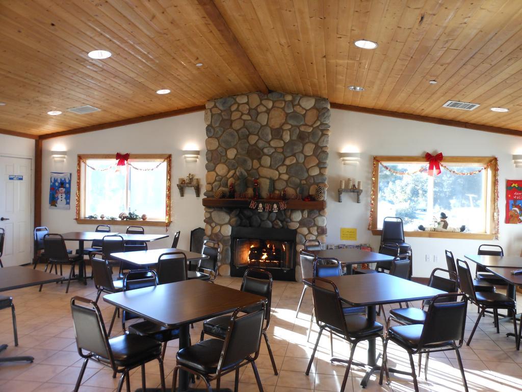 Oakzanita Springs Camping Resort Cottage 3 Descanso Exterior foto